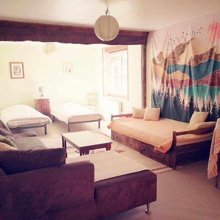 Petit Gite Ou Chambre D'Hotes 2/4 Personnes Buffieres Dış mekan fotoğraf
